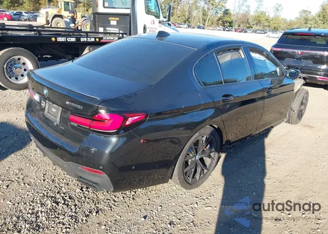 2023 BMW M550 I xDrive z USA, uszkodzony, nr VIN WBA13BK07PCN56512